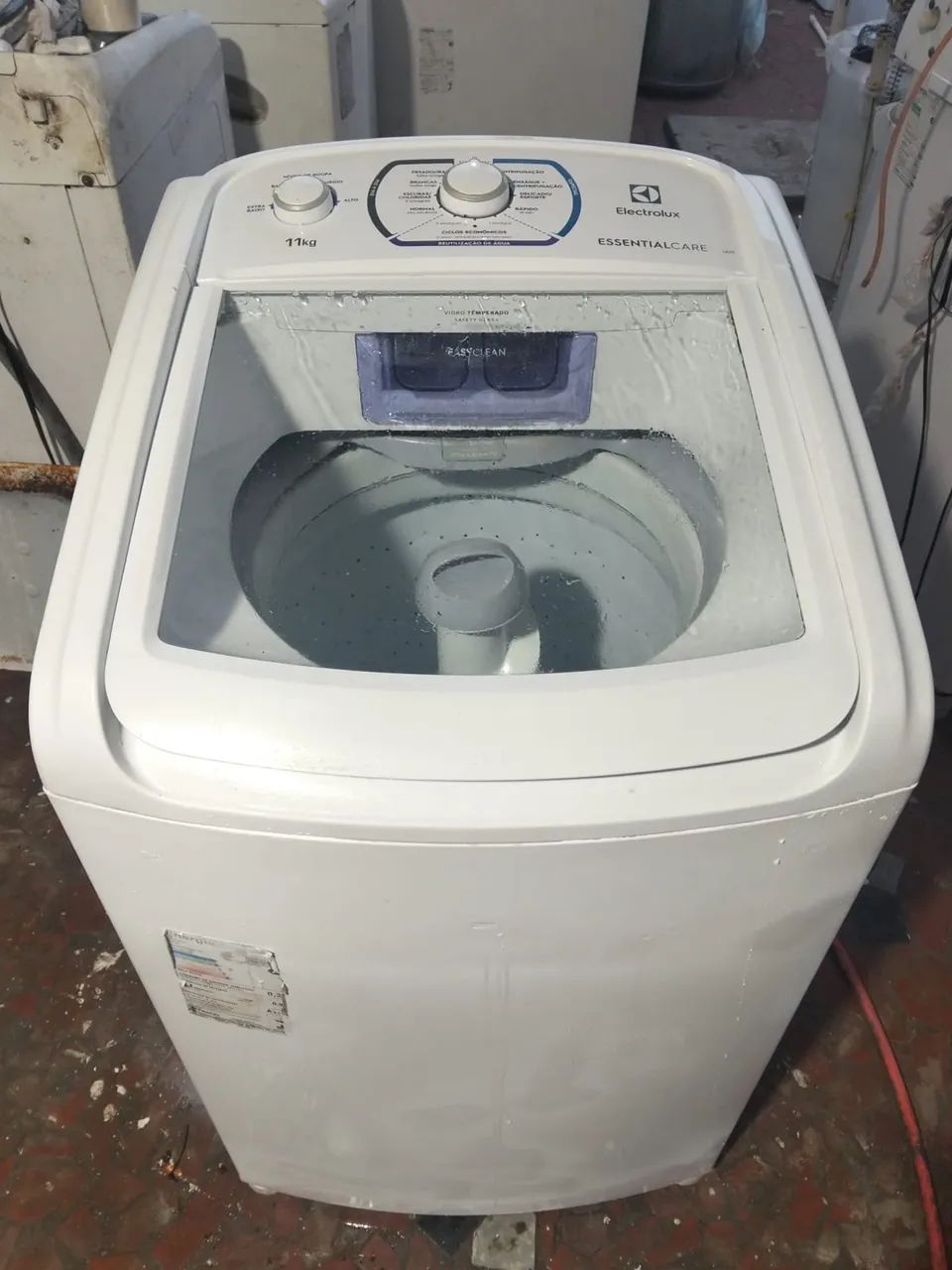 MÁQUINA DE LAVAR ROUPAS ELECTROLUX 11KG - Foto 2
