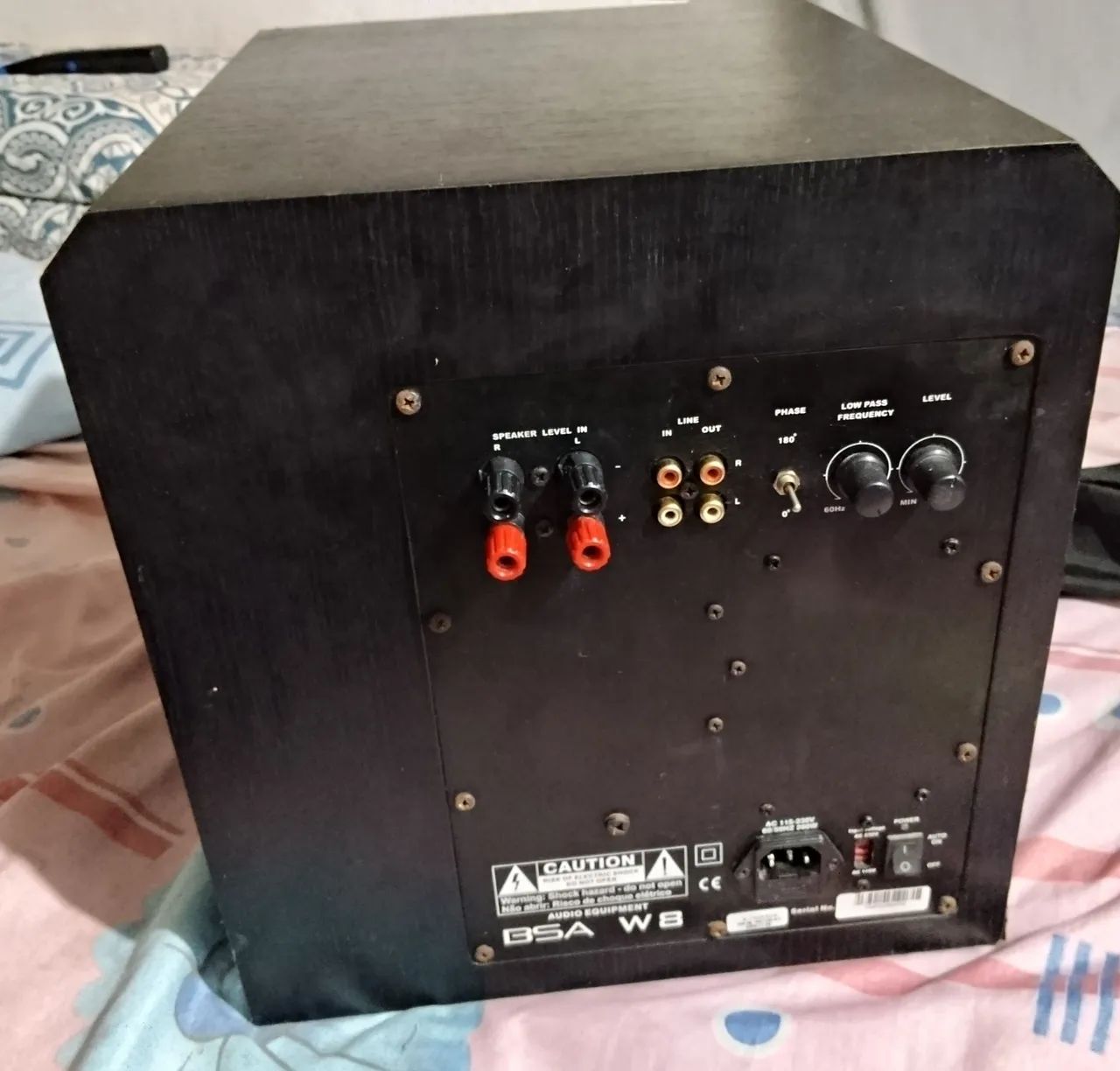 subwoofer ativo da marca BSA, modelo W8. Oi - Foto 5