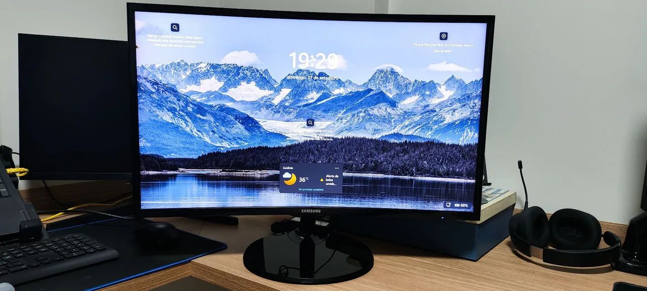 Monitor Curvo 27" Samsung  C27F390FHL - Excelente 