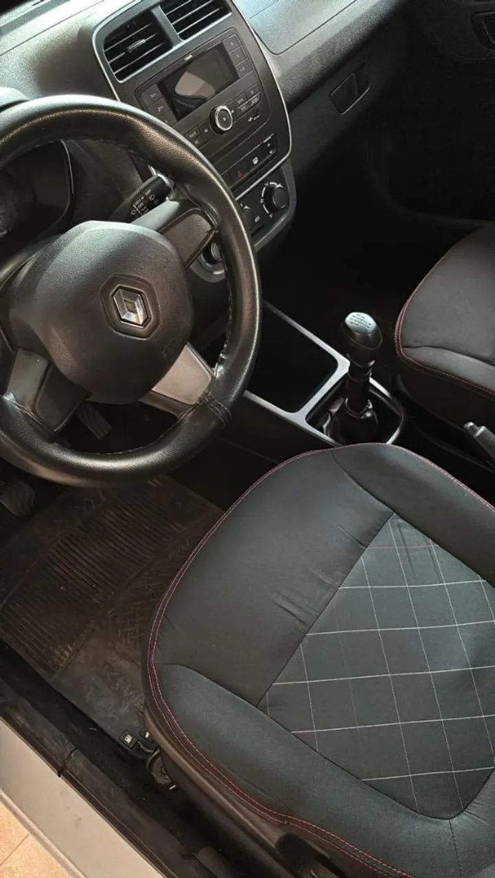 Renault Kwid Zen 1.0 Flex 12V 5P Mec. 2018 - Foto 4