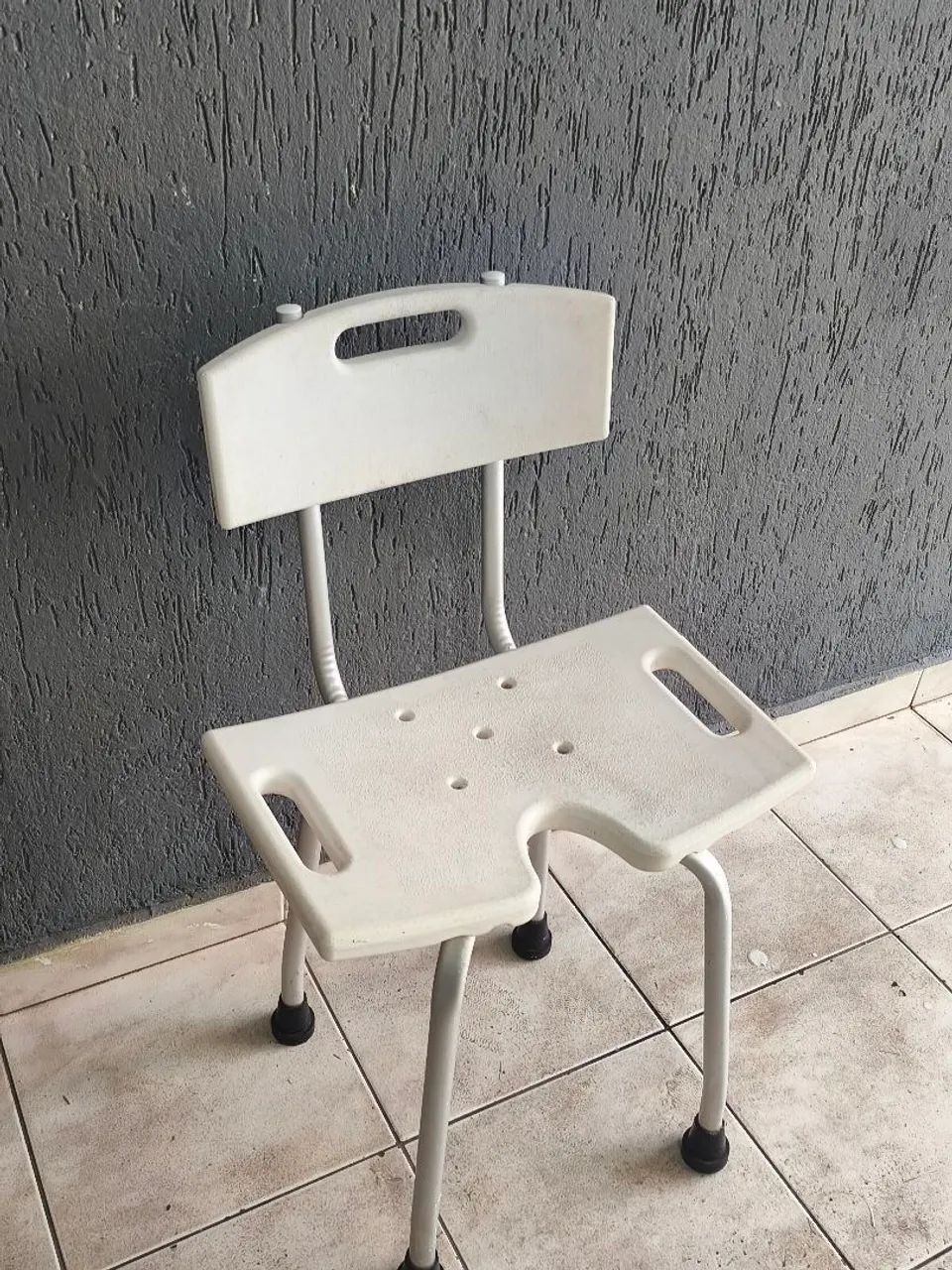Cadeira de banho fixa - Foto 2
