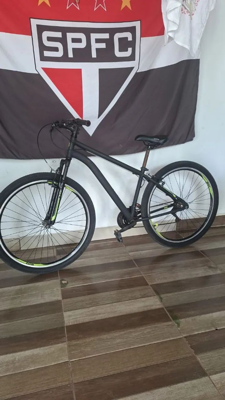 Vende se bicicleta valor 1,000,00 contato *99 - Foto 2