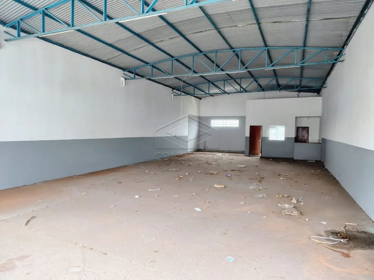 ALUGA-SE BARRACÃO - ÓTIMO PONTO COMERCIAL - Foto 3