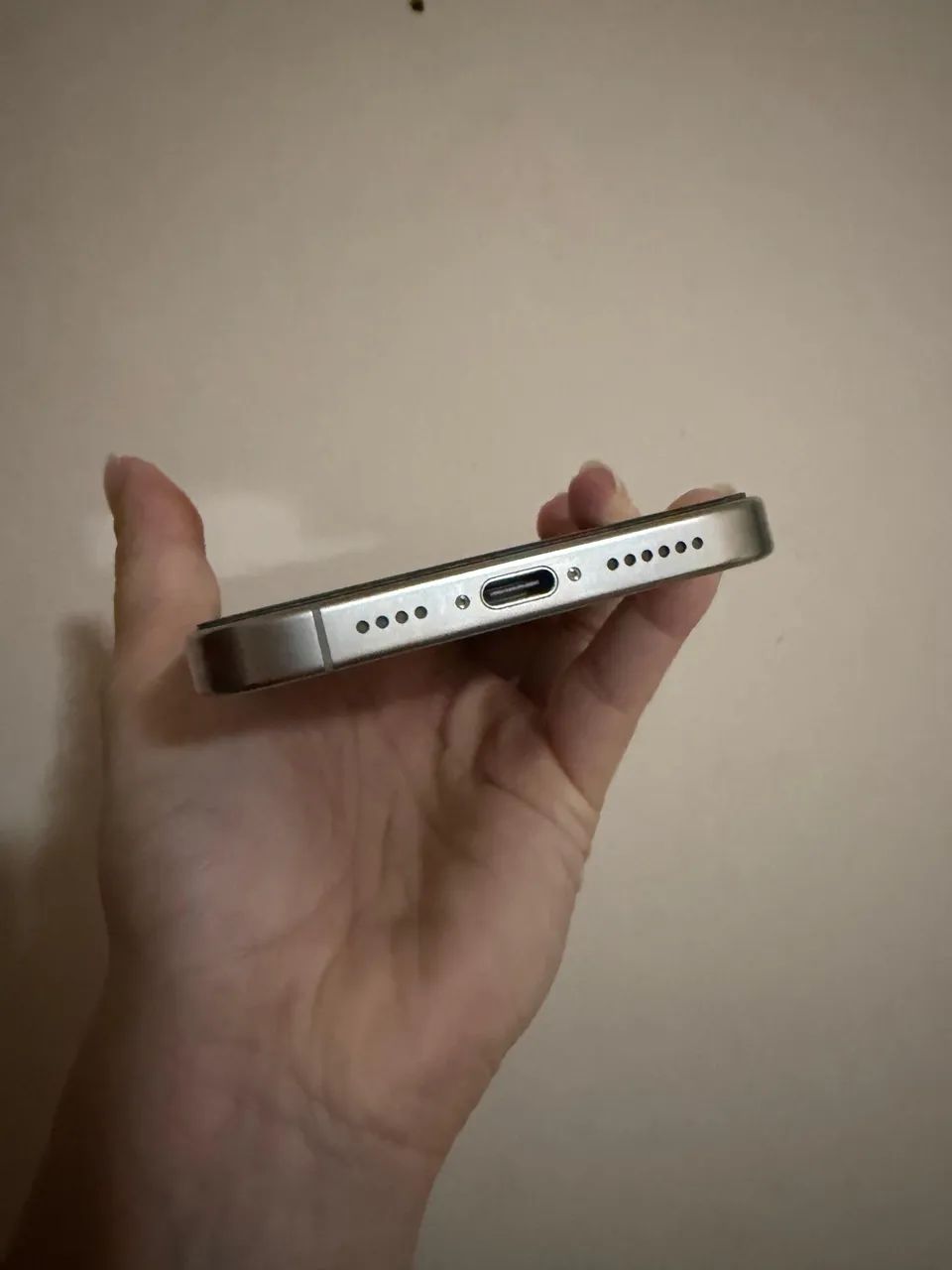 iPhone 16 Pro Max 256gb - Titânio natural  - Foto 2