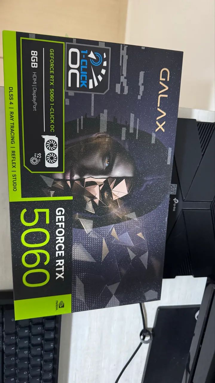 RTX 5060 GALAX - 8GB - 1 CLICK OC  - Foto 2