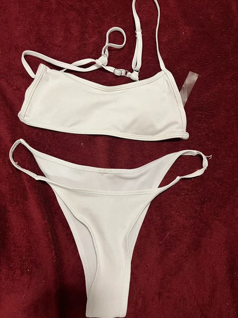 Conjunto de biquíni branco nunca usado tam M