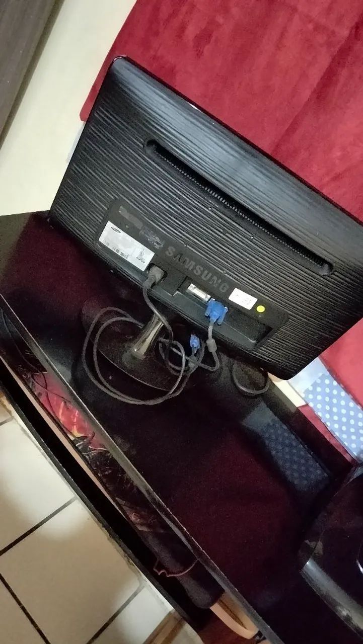 ? MONITOR SAMSUNG B2230 À VENDA - Foto 2