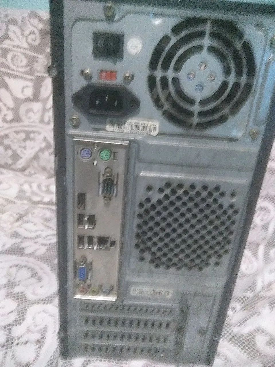 Cpu DDr3 com 4Gb + Fonte - Foto 2