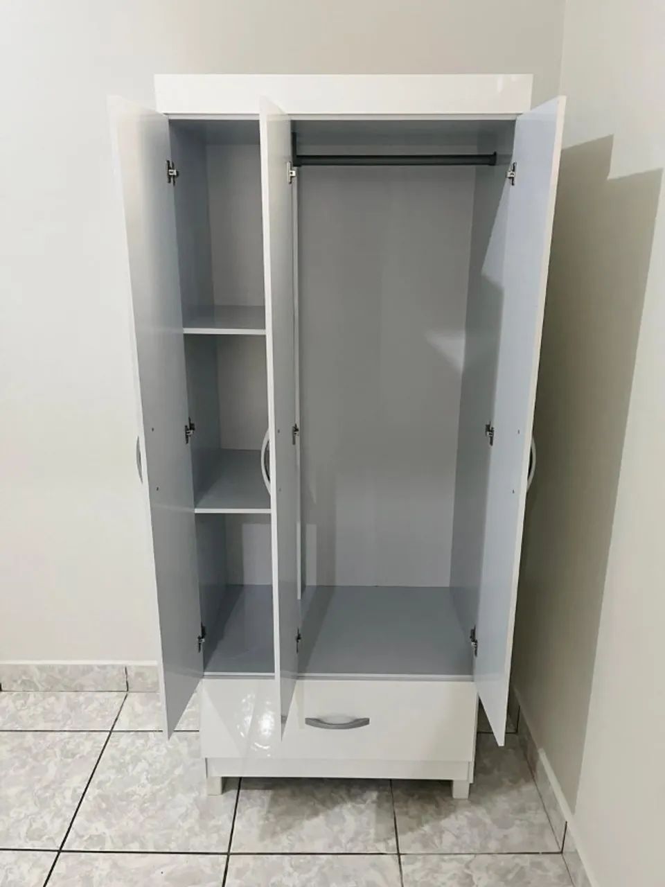 Guarda Roupa Solteiro NOVO - Foto 3