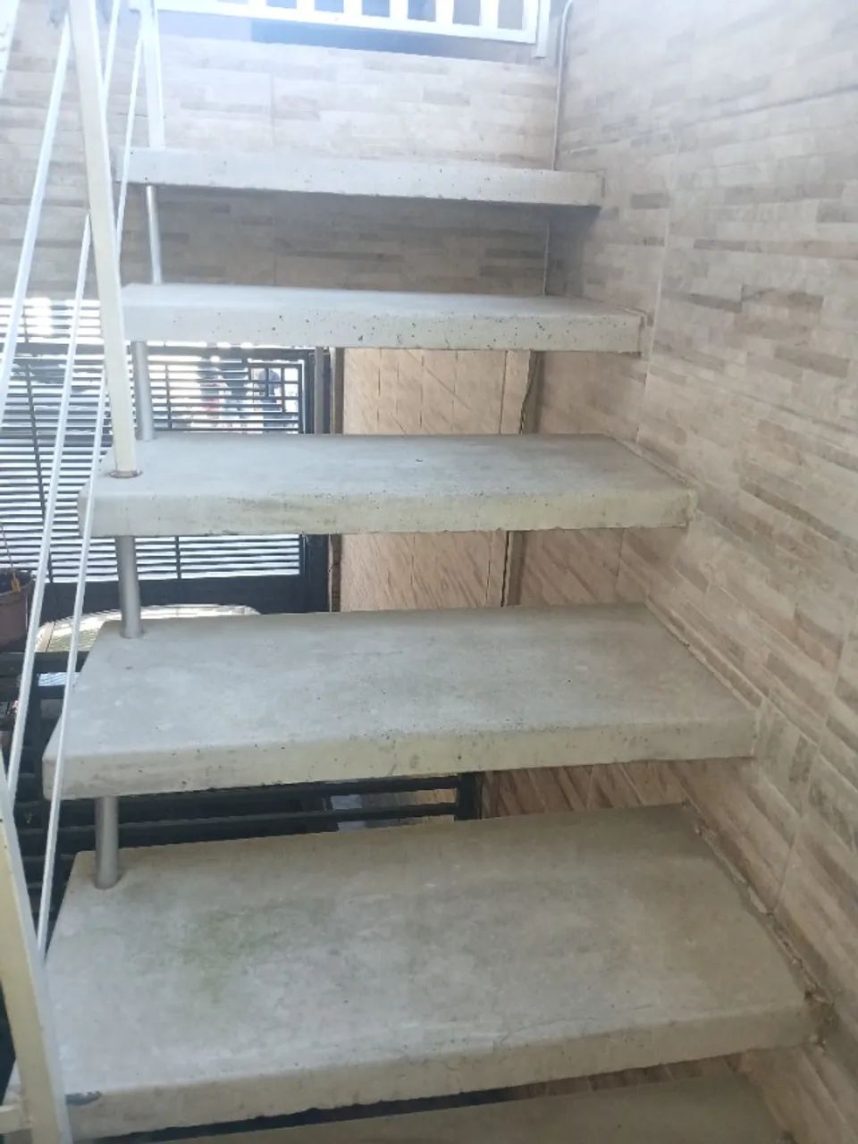 Escada pré-moldada  - Foto 2