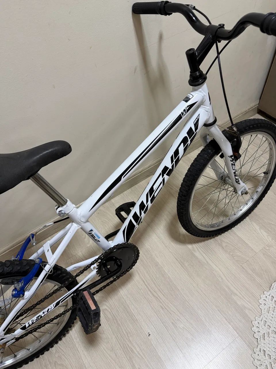 Bicicleta Aro 20 de Alumínio  - Foto 2