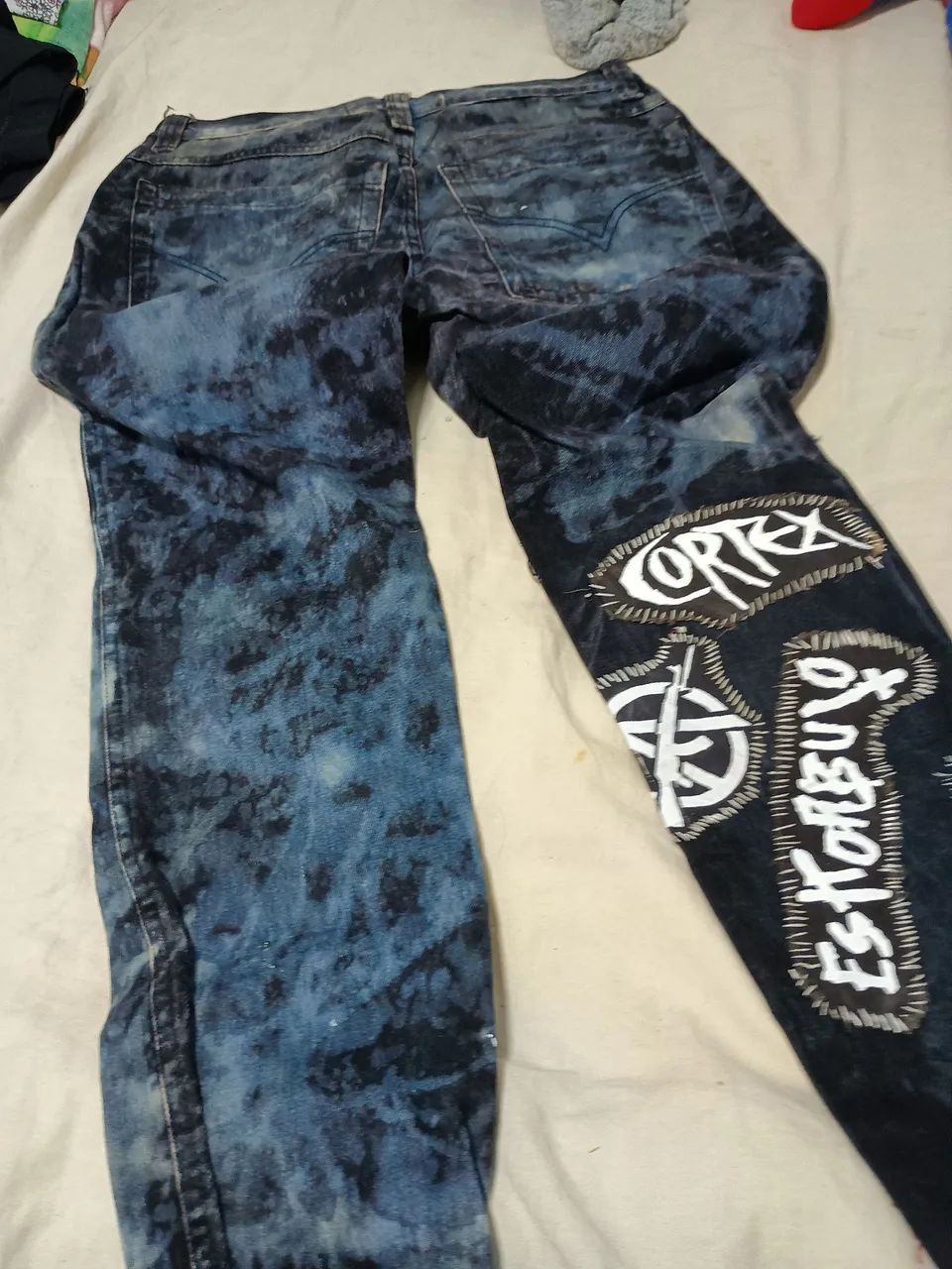 Calça Por Akazzo estilo punk - Foto 5