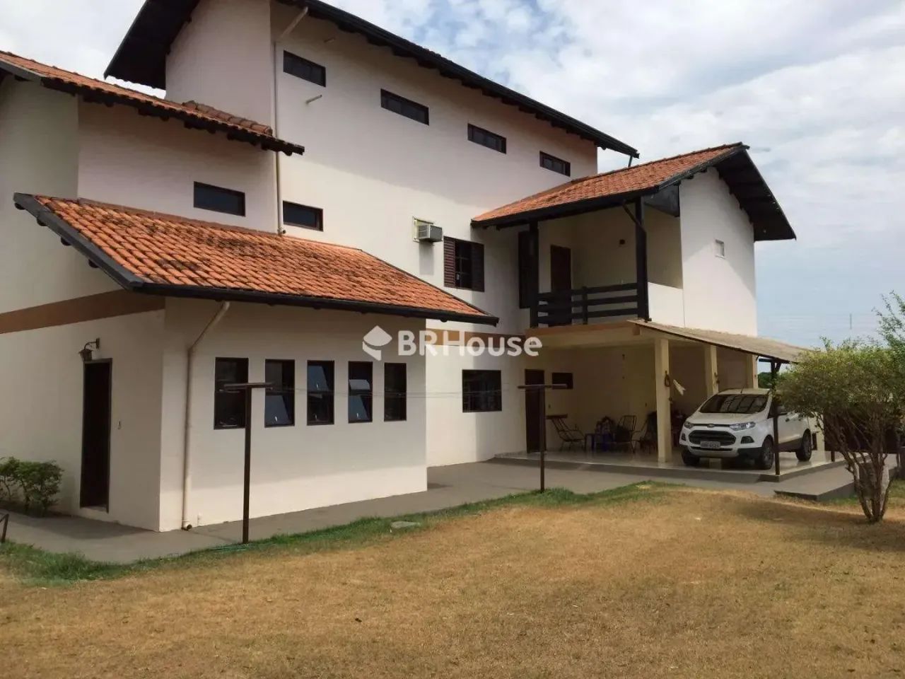 Jardim Acácia | Casa 5 quartos, sendo 3 suites