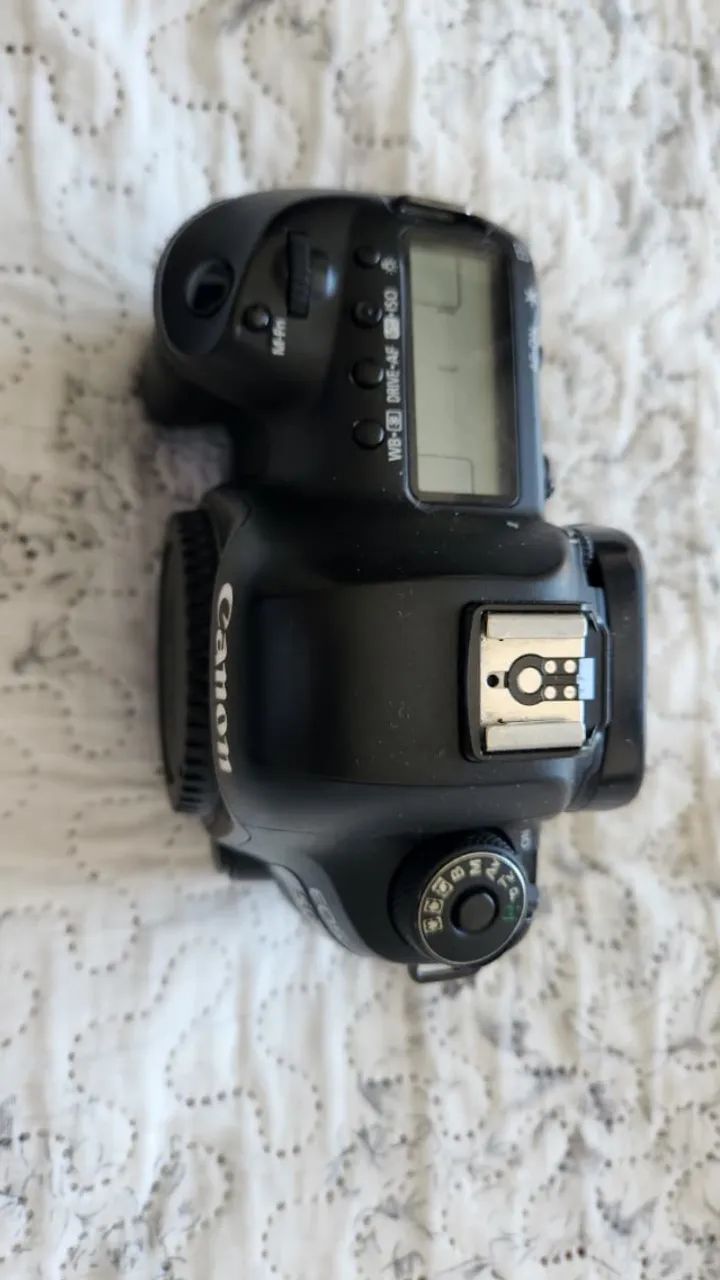 Câmera Canon 5D MARK IV - Foto 2