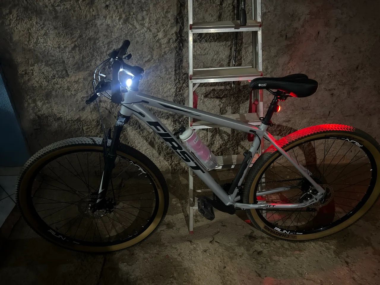 Bicicleta aro 29  top ótimo preço 