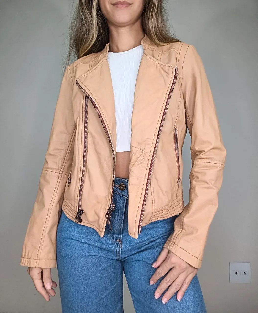 Jaqueta biker Levis de couro legítimo Tam 34 - Foto 3