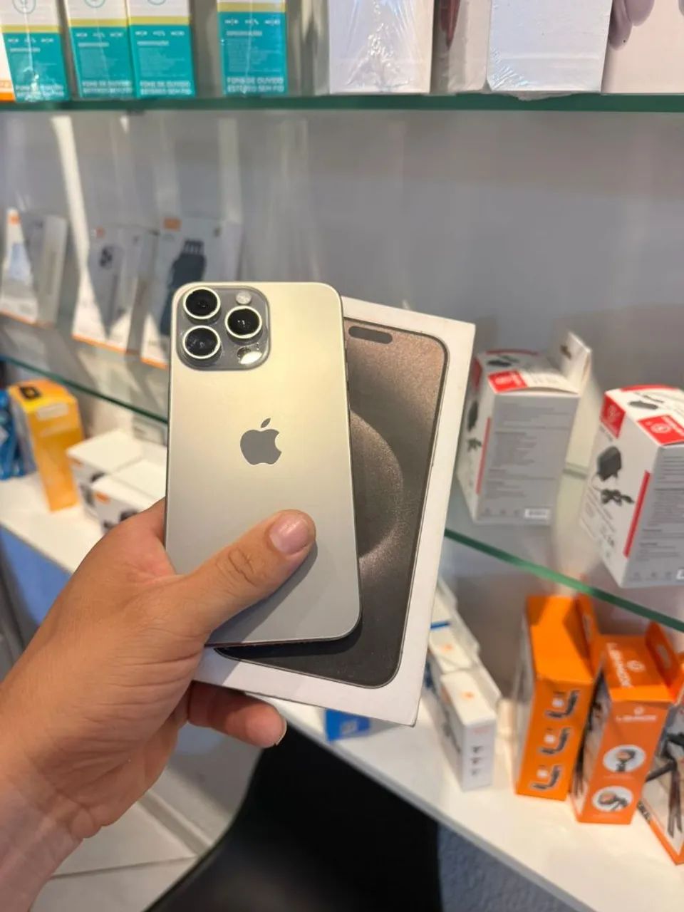 Iphone 15 pro max 256gb ( Face id Off) - Celulares e Smartphones
