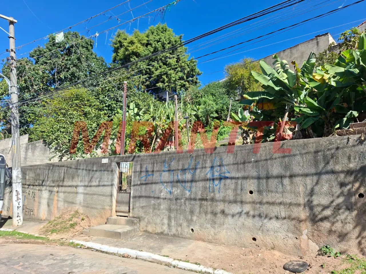 Terreno de 30m² em Casa Verde