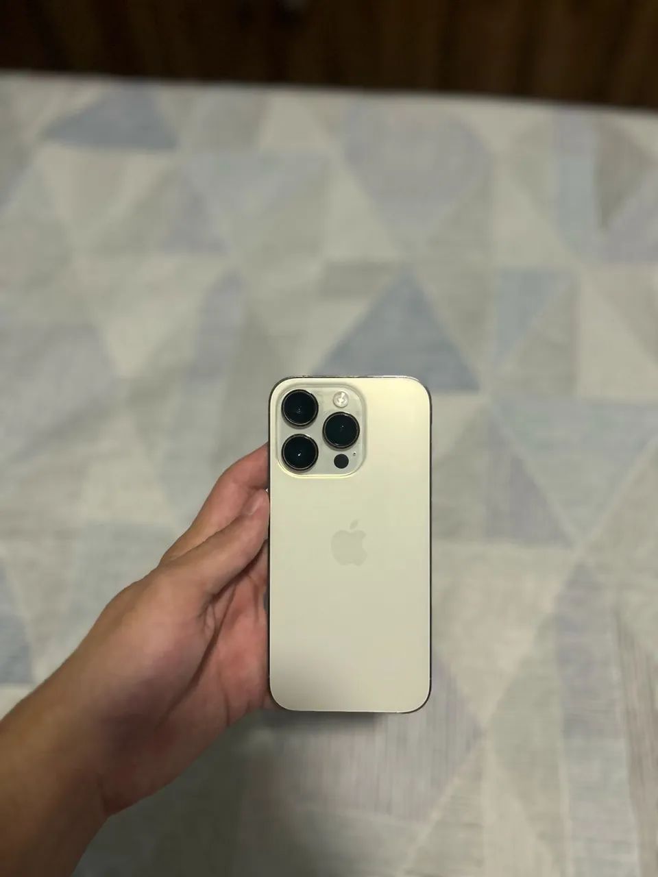 iPhone 14 Pro dourado 128gb 