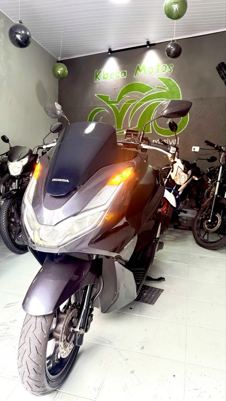 Honda Pcx dlx 2024 - Foto 3