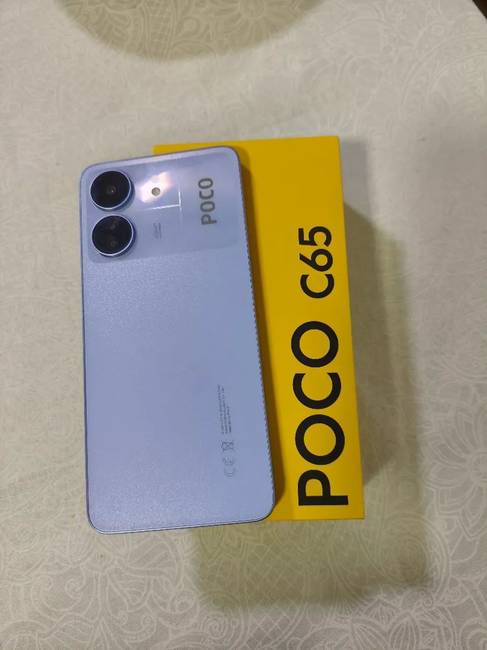 Poco C65 8 ram 216gb vem com capinha e a caixa