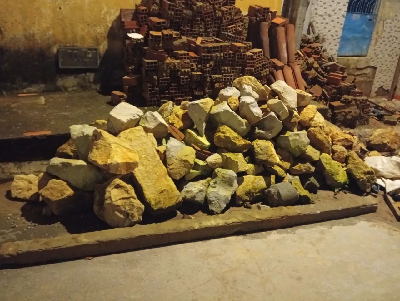 Pedra de alicerce - Foto 4