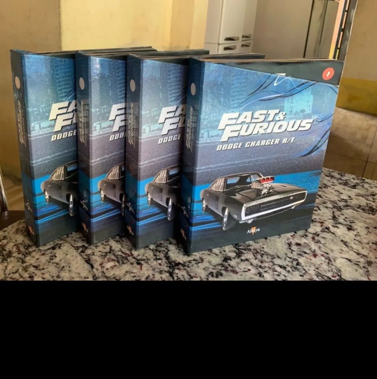 Carro de colecionador miniatura  - Foto 4