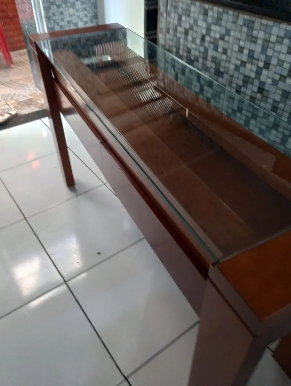 Mesa madeira e aparador  - Foto 3