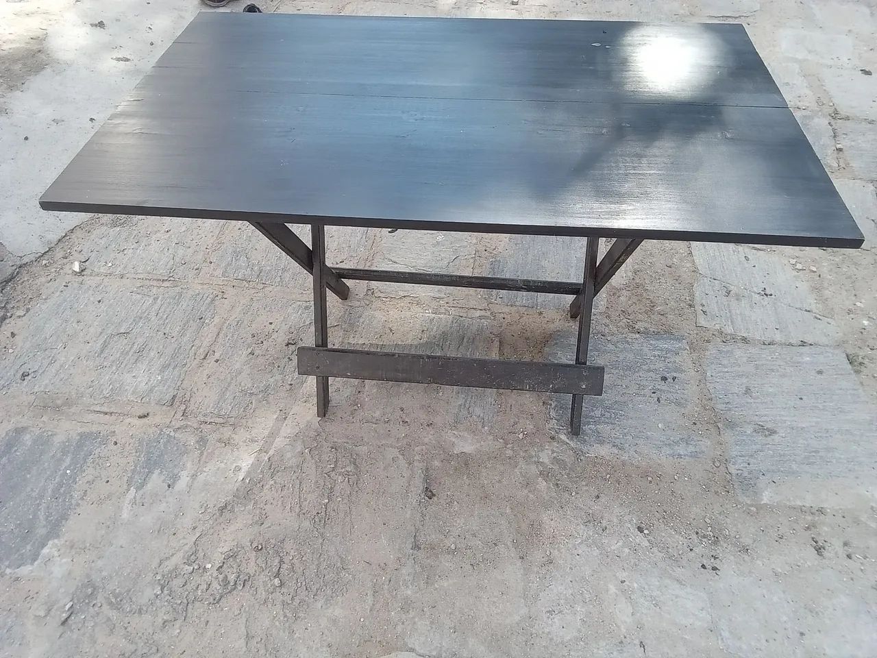MESA COM 4 CADEIRAS ÁREA DE LAZER OU BAR
