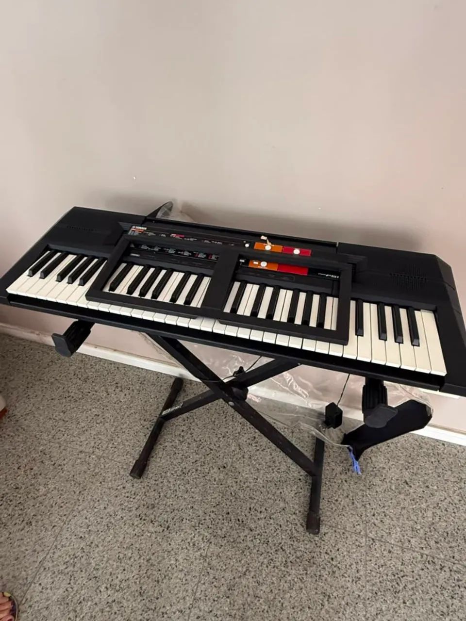Teclado Yamaha  - Foto 2