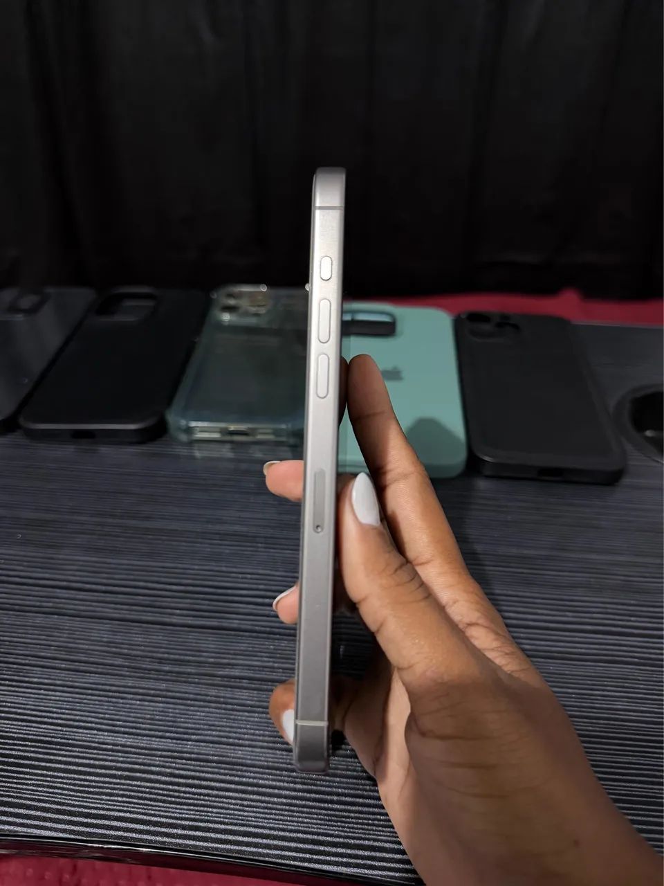 IPhone 15 Pro Max - Foto 4