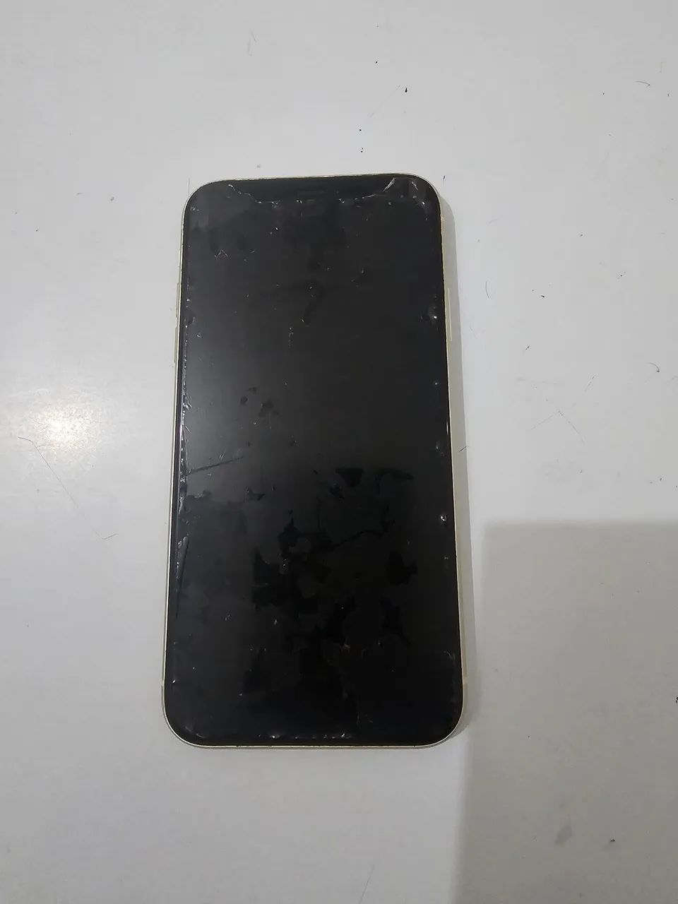 Iphone 11 64Gb Branco - Foto 2