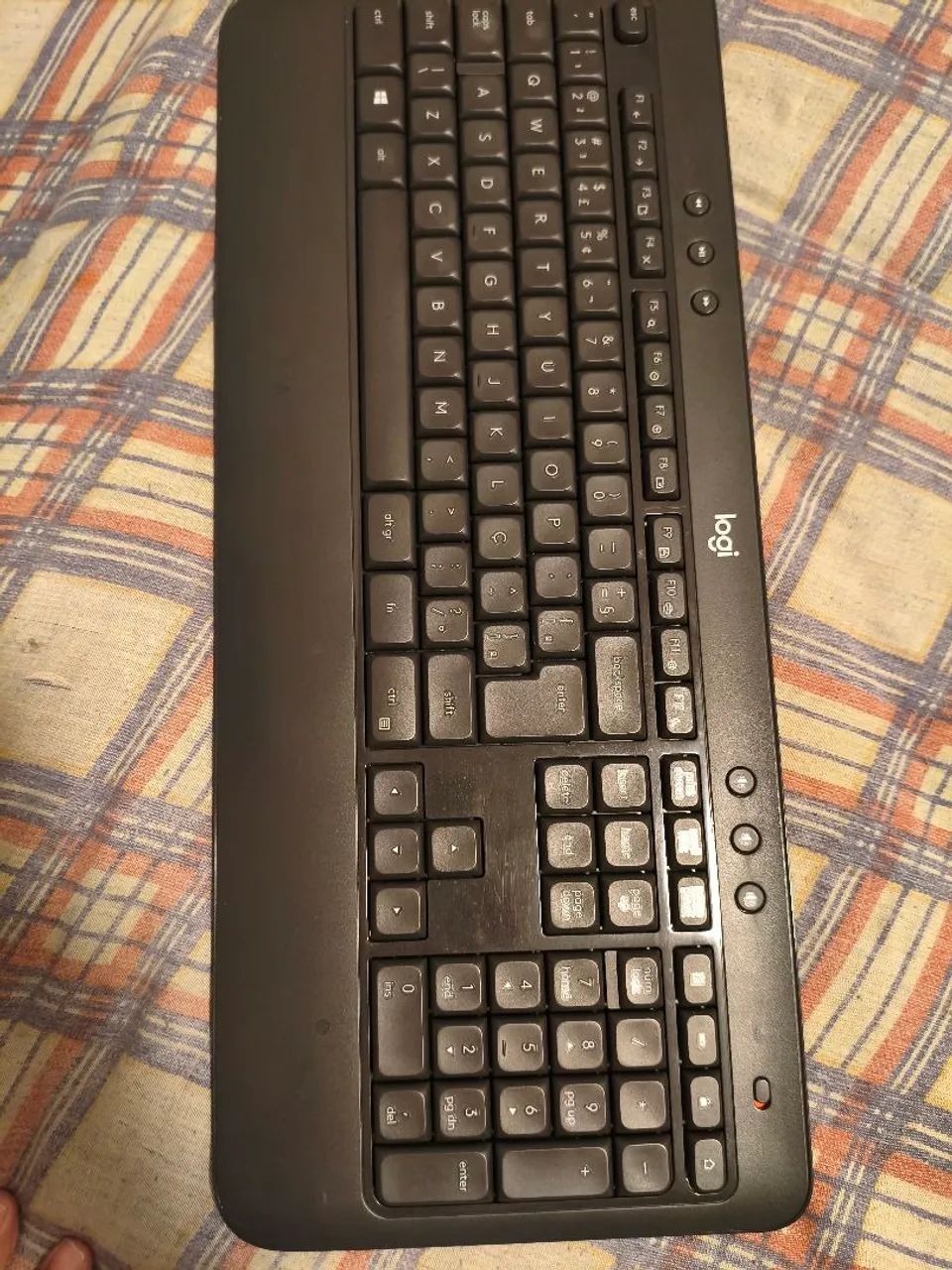 Kit Teclado e Mouse Sem Fio Logitech MK540 Advanced - Novo / Nunca Usado - Foto 3