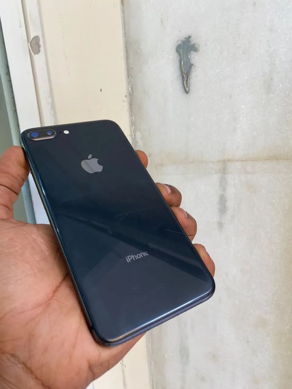 iPhone 8 Plus 