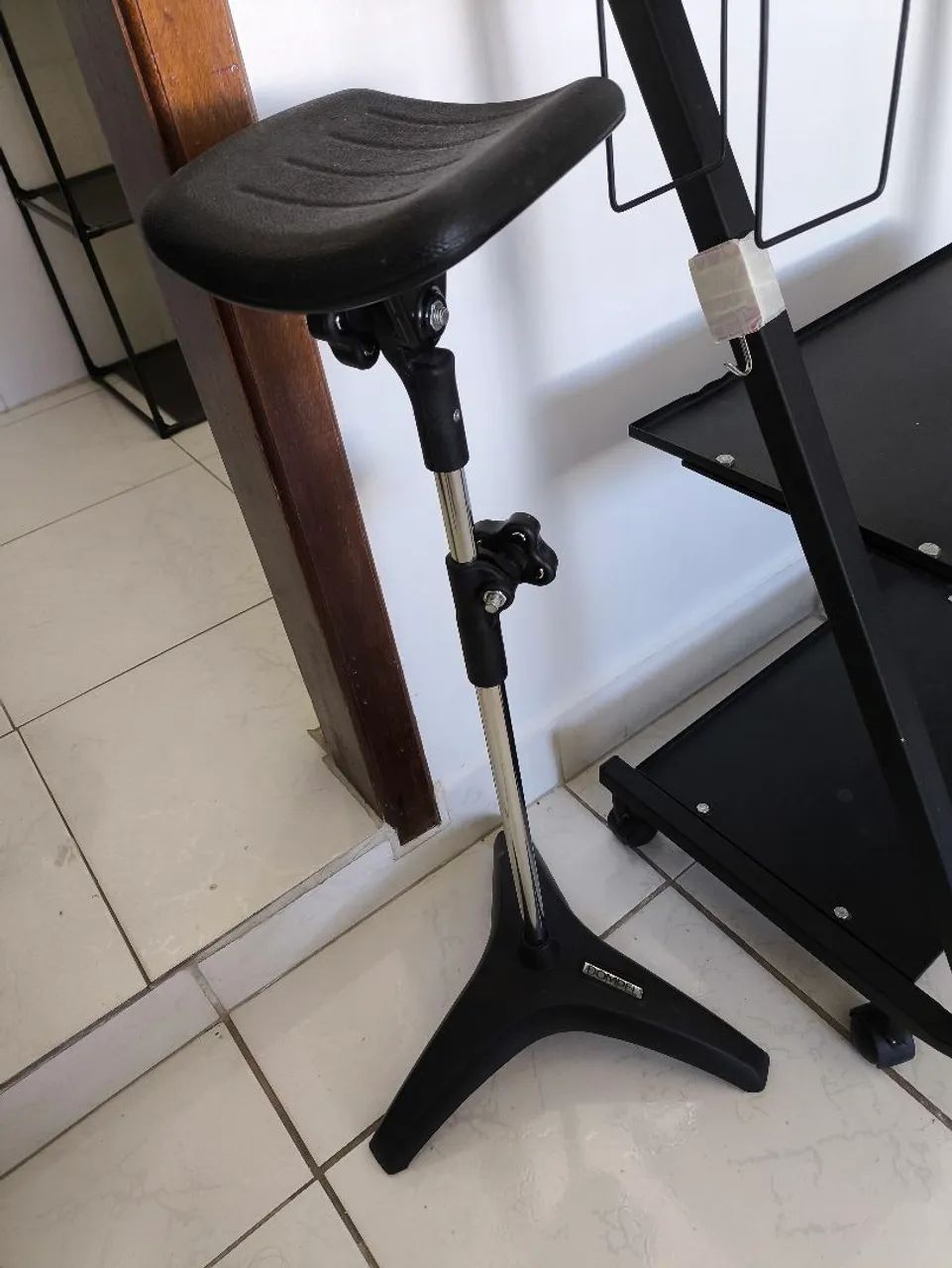 Carrinho para tatuagem / cílios  - Foto 2