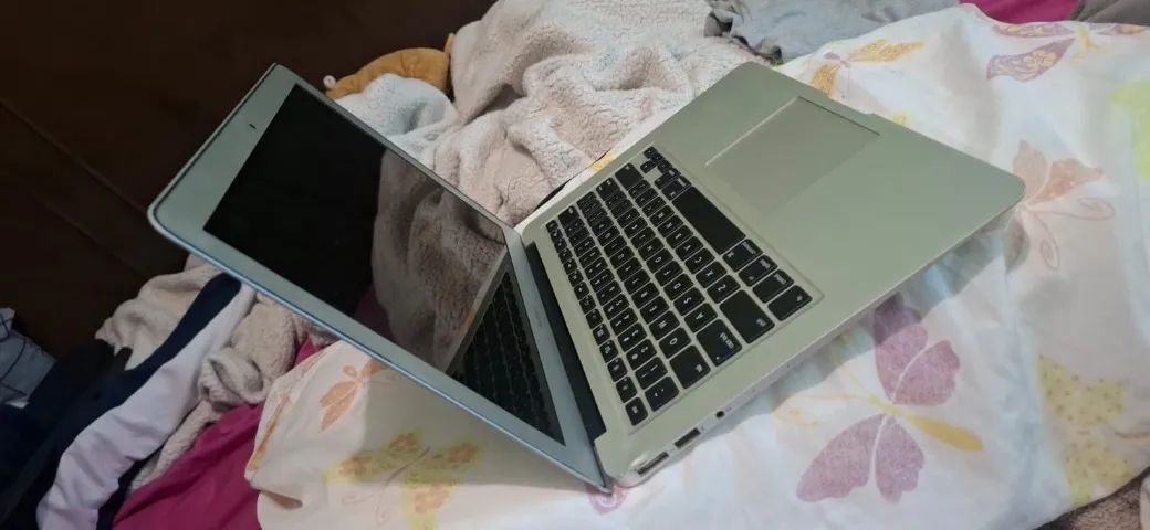 Mackbook