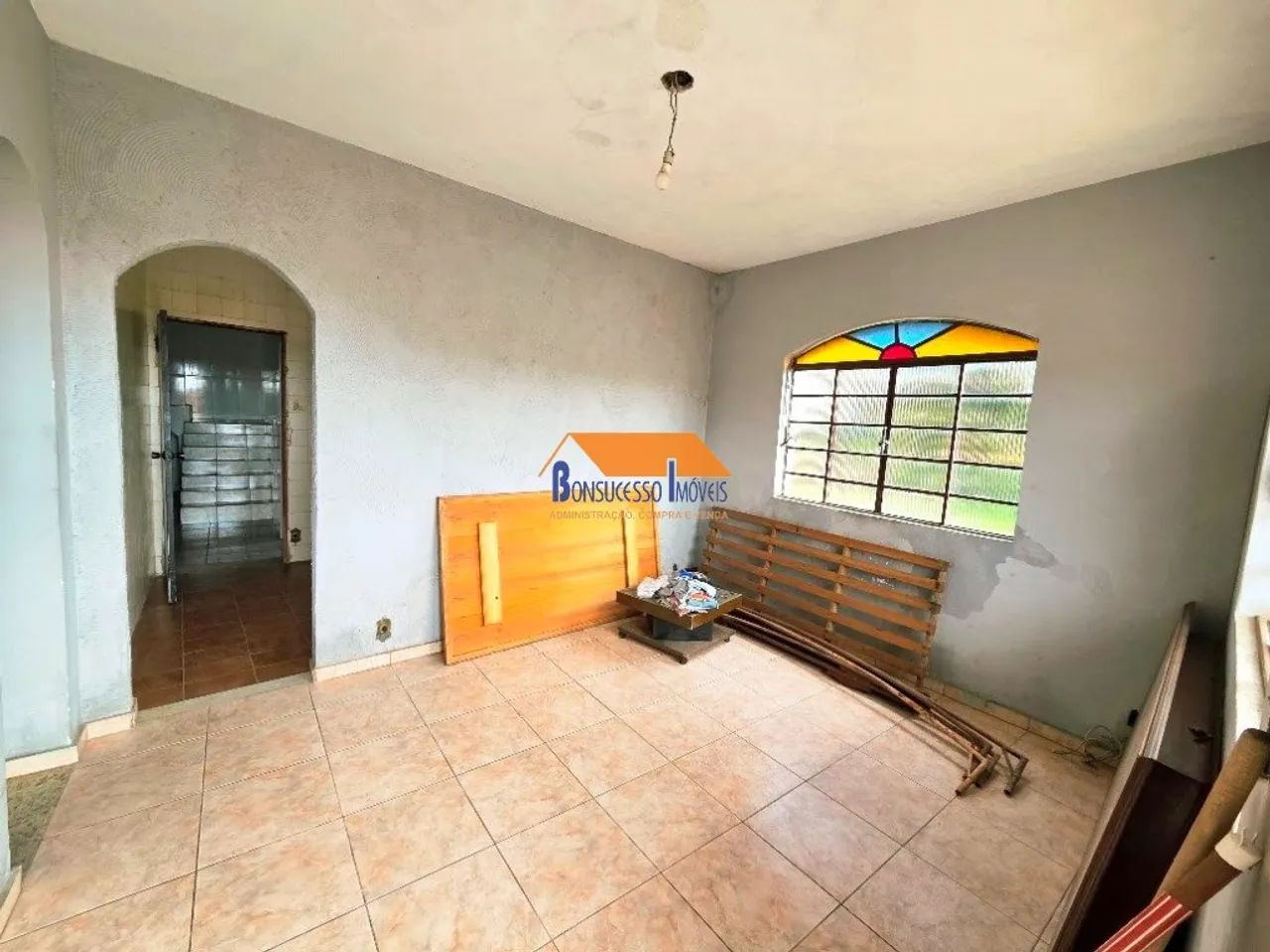 casa de 3 quartos, bairro Ermelinda em Belo Horizonte - Foto 2
