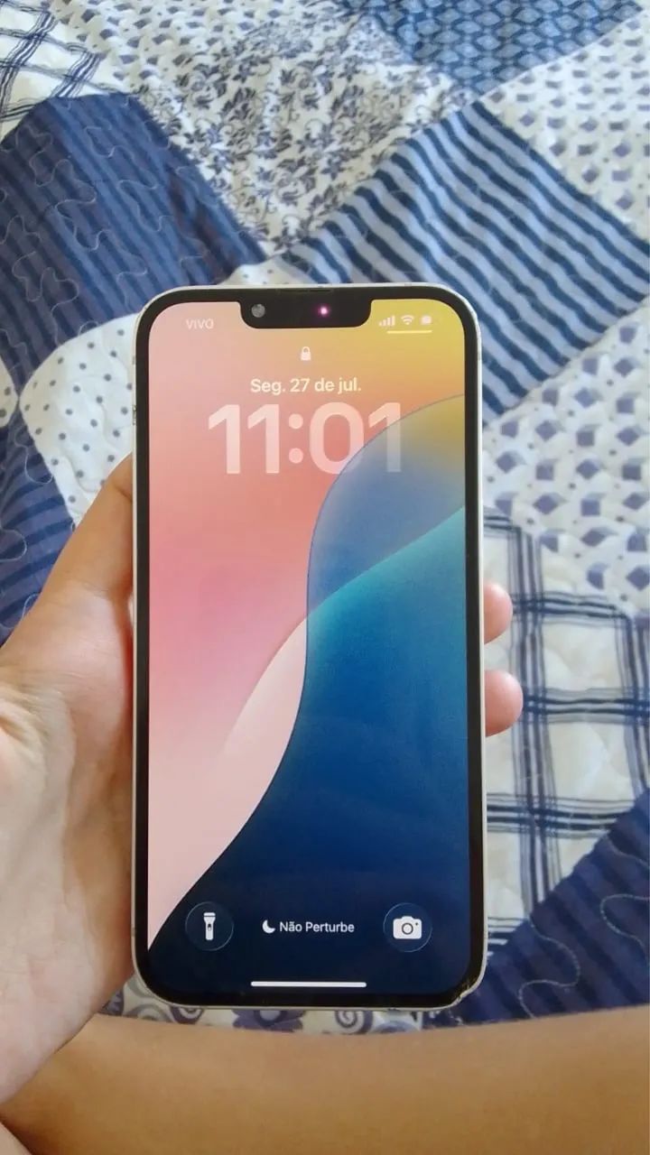 vendo iphone 13 com a traseira quebrada