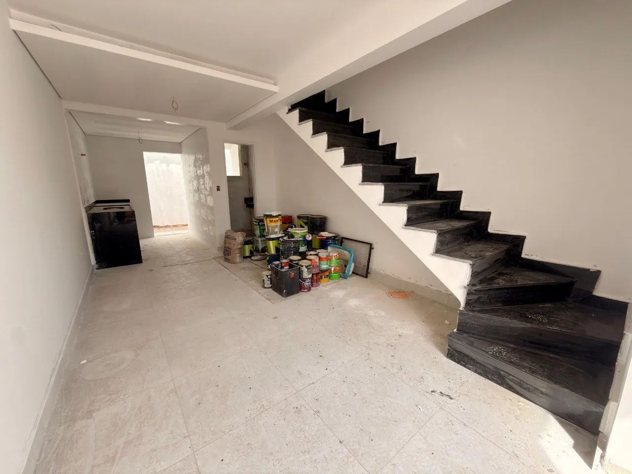 VENDA CASA GEMINADA 2 QUARTOS SANTA AMÉLIA BH! - Foto 4
