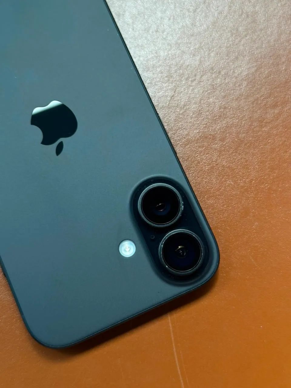 iPhone 16  - Foto 5