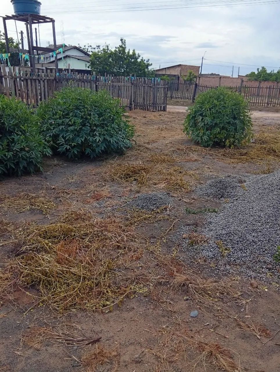 Vende-se um terreno com uma construção  - Foto 4