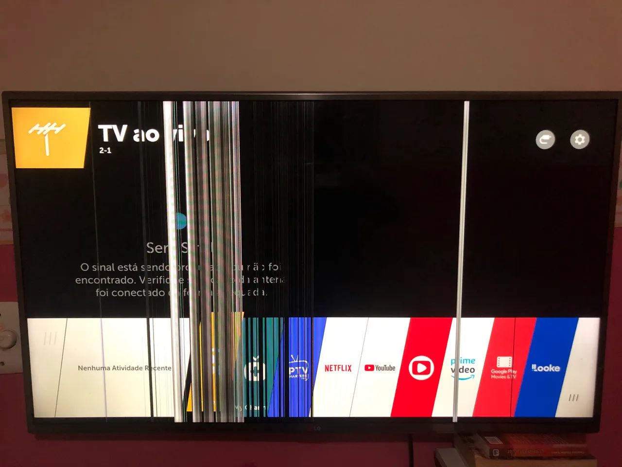 Tv Led LG Smart 42 Com Listras na Tela