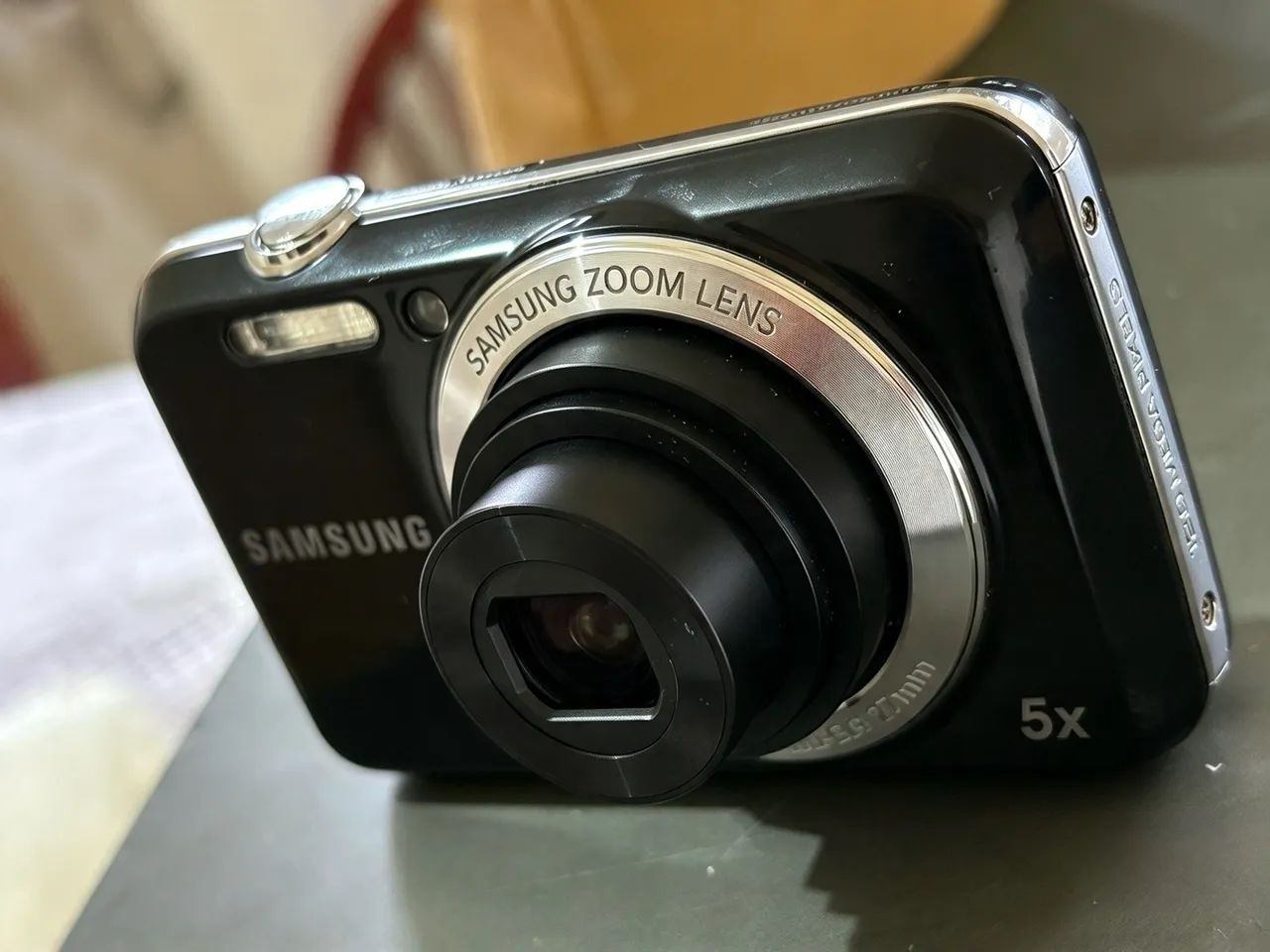 Câmera Samsung zoom lens 5x