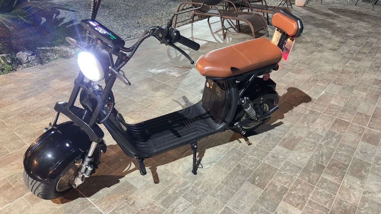 Scooter 2000W emplacada - Foto 2