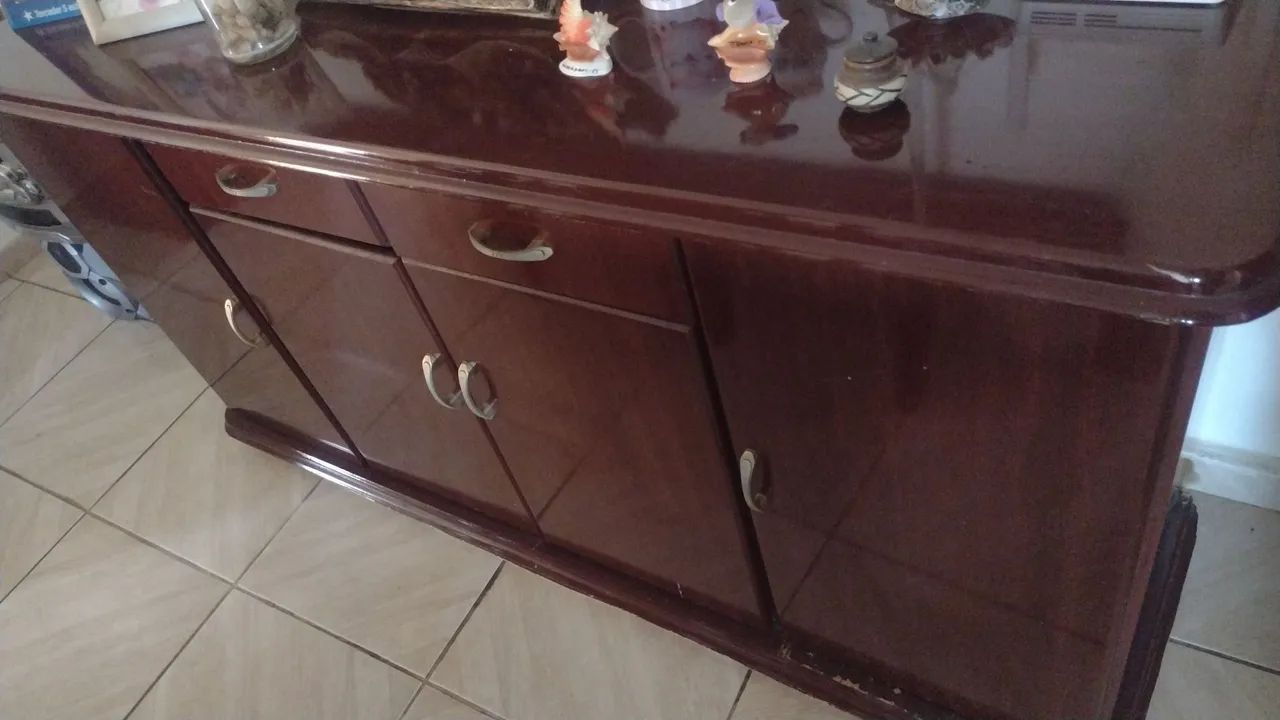 Conjunto com mesa e seis cadeiras com buffet  - Foto 3