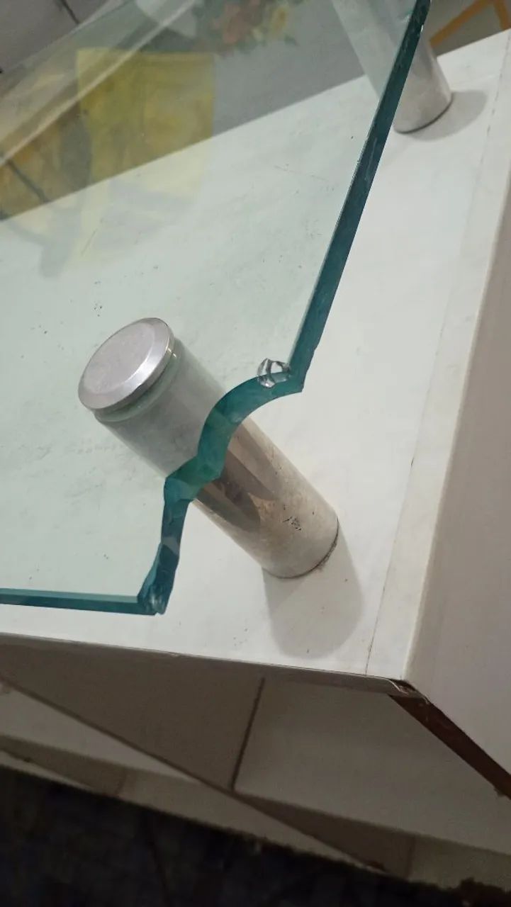 Balcão com Vitrine de Vidro - Foto 4