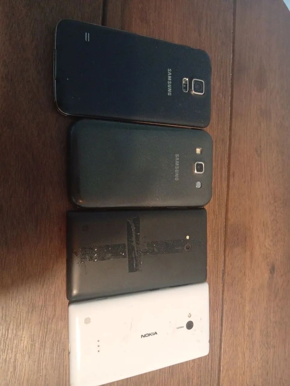 4 celulares para retirada de peças  - Foto 2