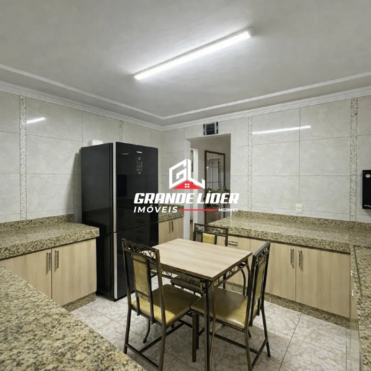 Casa à venda, 5 quartos, 3 vagas, Eldorado - Contagem/MG - Foto 5