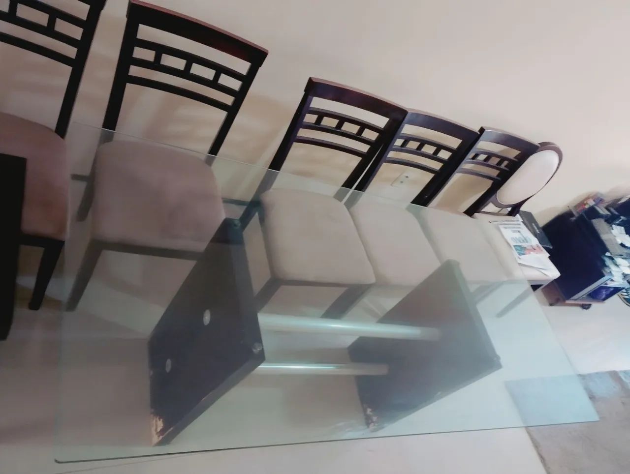Mesa de vidro com 6 lugares - Foto 4