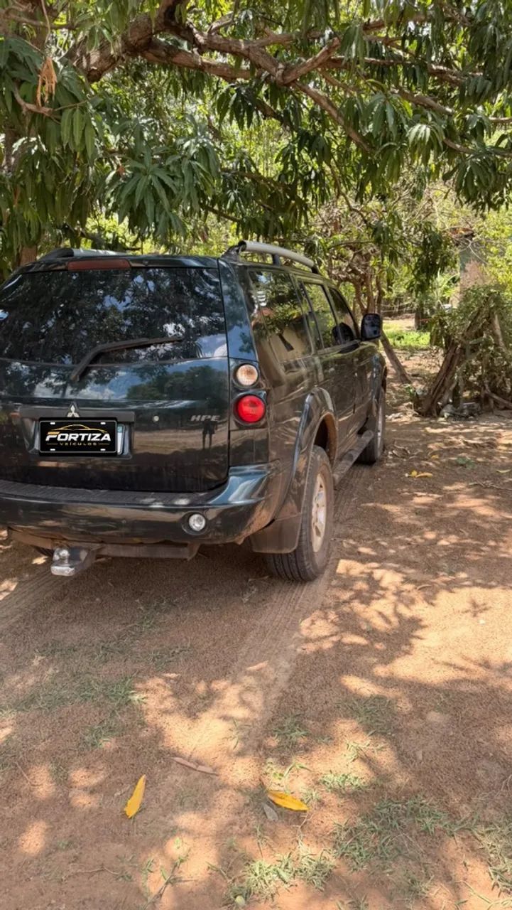 Mitsubishi Pajero Pajero Sport HPE 2.5 4x4 Diesel Mec. 2009
